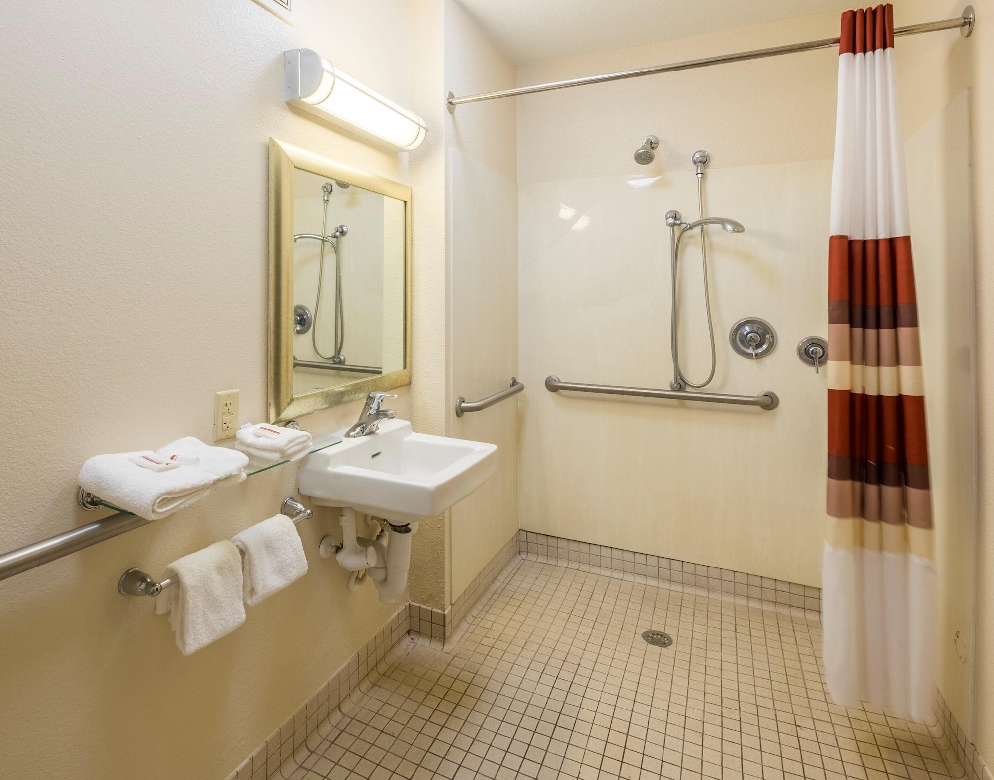 Red Roof Inn Jacksonville Airport Bagian luar foto