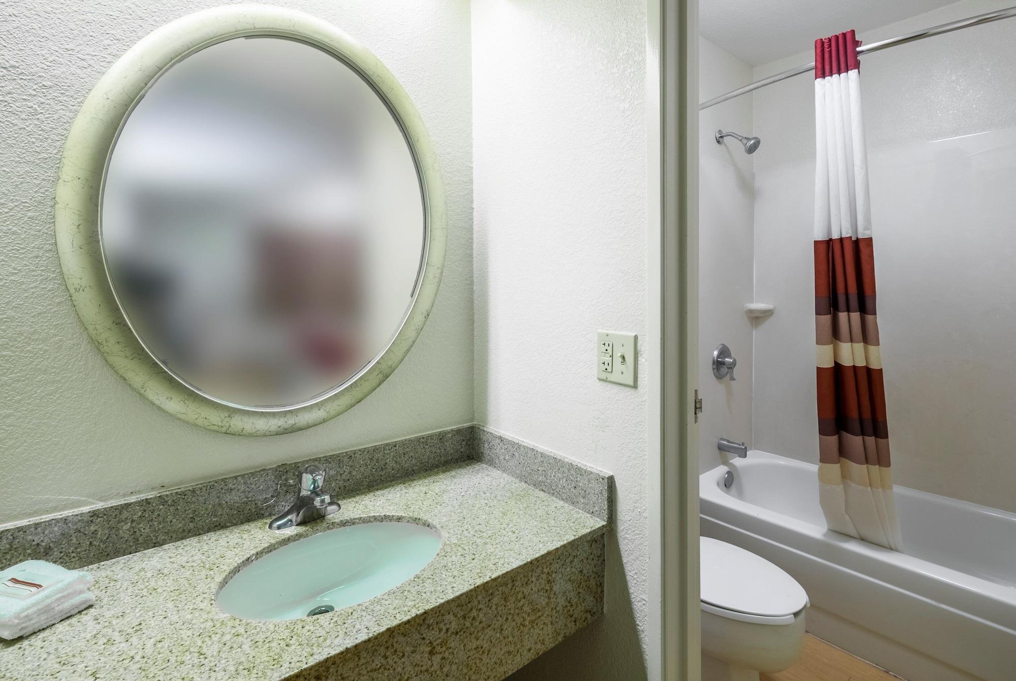 Red Roof Inn Jacksonville Airport Bagian luar foto