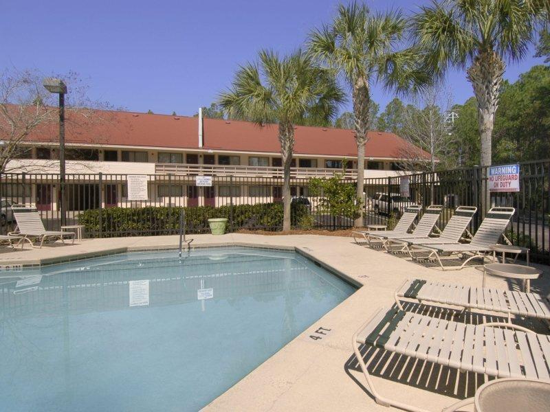Red Roof Inn Jacksonville Airport Bagian luar foto